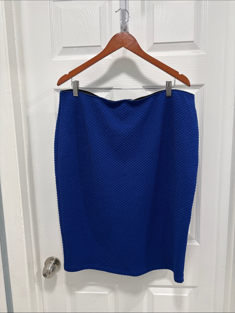 Apt. 9 Royal Blue Textured Pencil Skirt